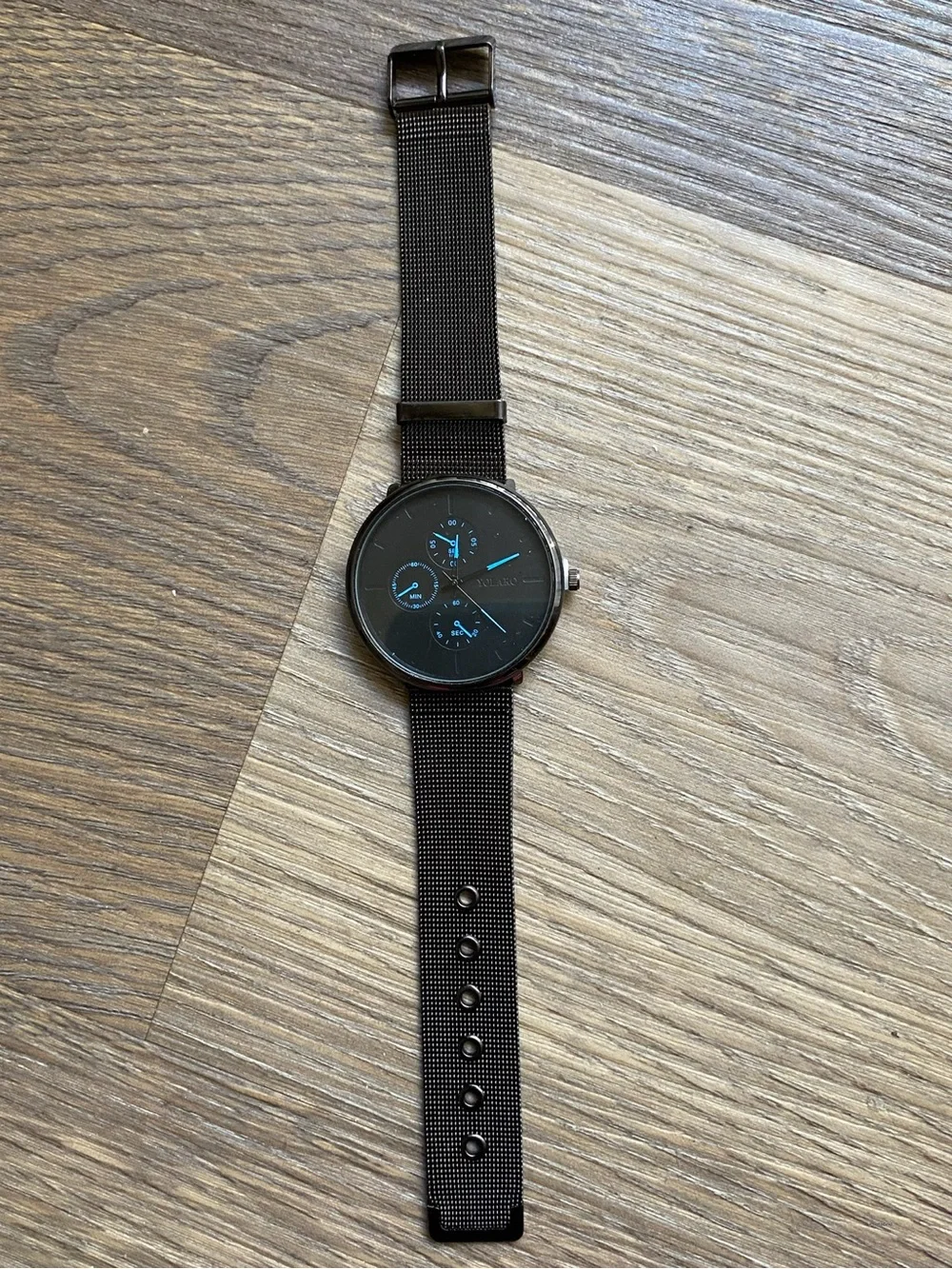 Minimalist Black Mesh Strap Watch with Blue Accents